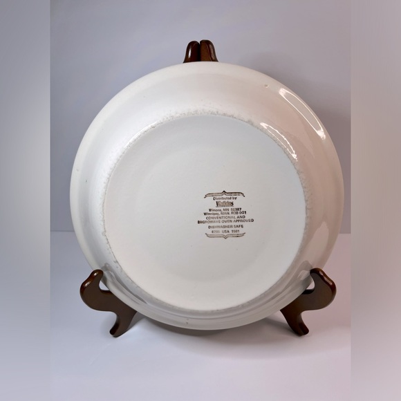 Vintage 1981 Watkins Chicken Pot Pie Dish - Picture 2 of 6